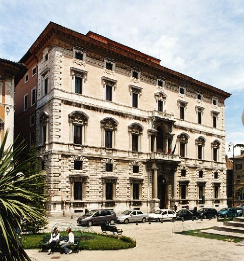 PalazzoCesaroni.jpg