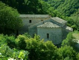 Badia di Scheggia.jpg