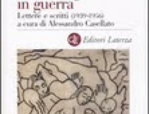 Libro una famiglia in guerra.jpg