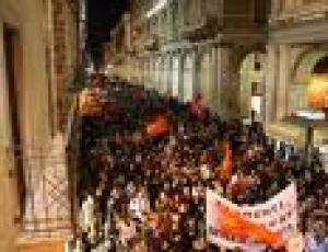 Manifestazione a L'Aquila.jpg