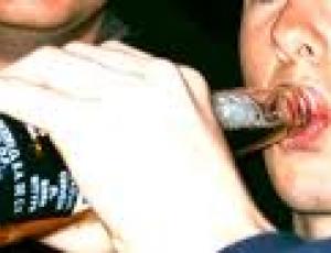 alcol minori.jpg
