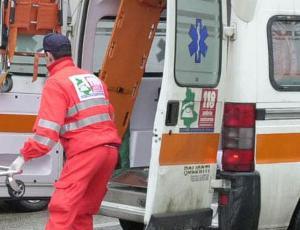 ambulanza-foto-archivio.jpg