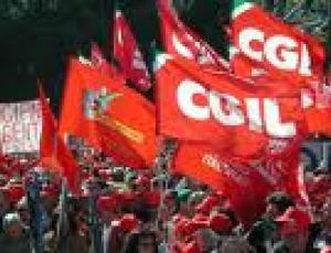 cgil bandiere.jpg
