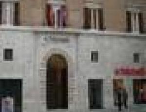 feltrinelli perugia.jpg