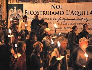 fiaccolata.JPG