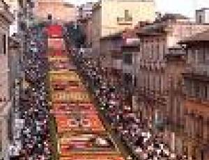 infiorata spello.jpg