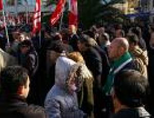 manifestazione lavoro.jpg