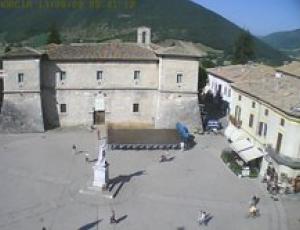 norcia webcam.jpg