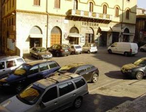 piazza danti.jpg