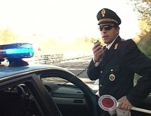 polizia stradale buona.jpg