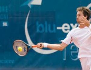 todi tennis greul.jpg