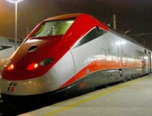 treno_frecciarossa.jpg