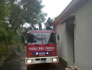 vigili-del-fuoco-maltempo_211879.jpg