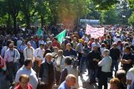 manifestazione l'aquila.jpg